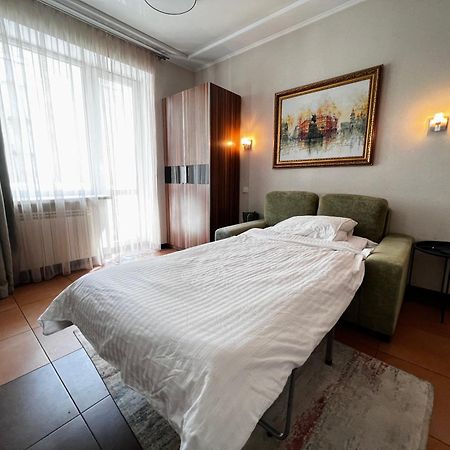 Kyiv Center Romantic Studio Ngoại thất bức ảnh